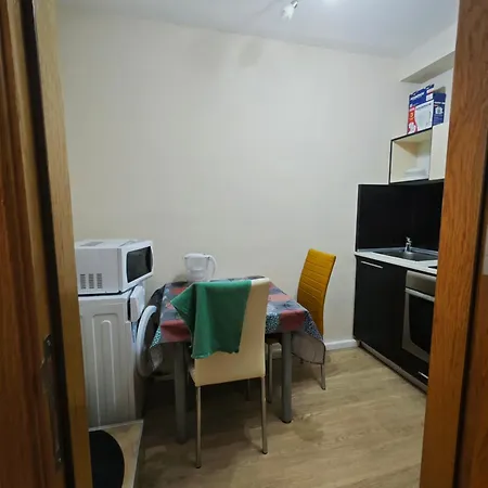 In The Center 1 Apartment