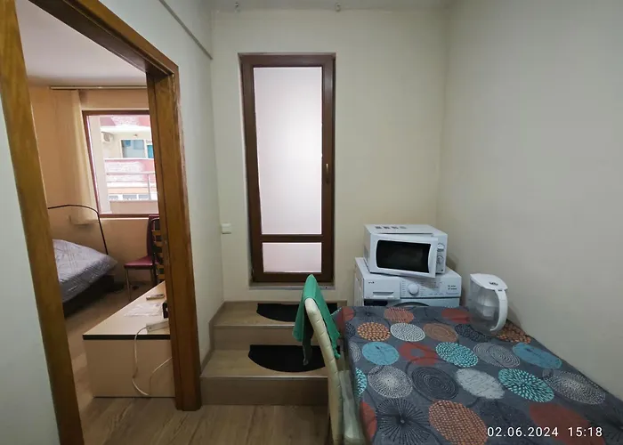 Apartment In The Center 1